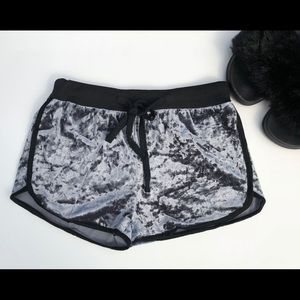 Ladies Comfy Velvet Lounge Shorts